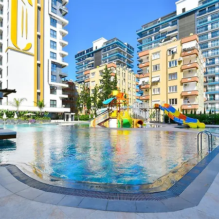 Cebeci Towers First Coastline Appartamento Alanya