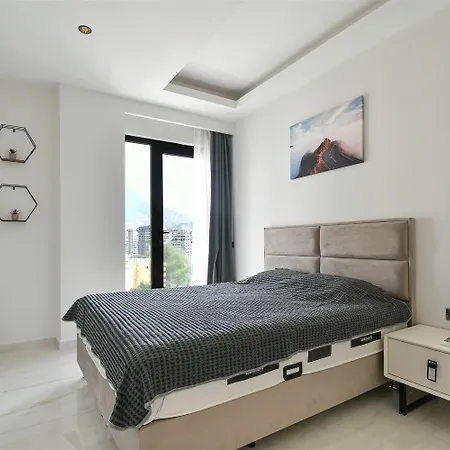 Cebeci Towers First Coastline * 阿拉尼亚