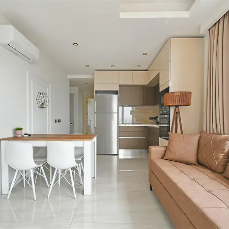 Cebeci Towers First Coastline 阿拉尼亚